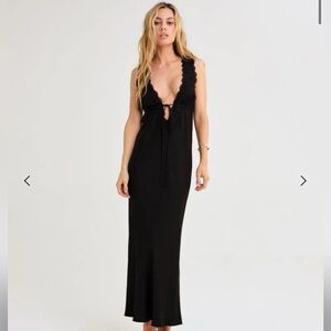 NWT Rumored Venice Maxi Dress